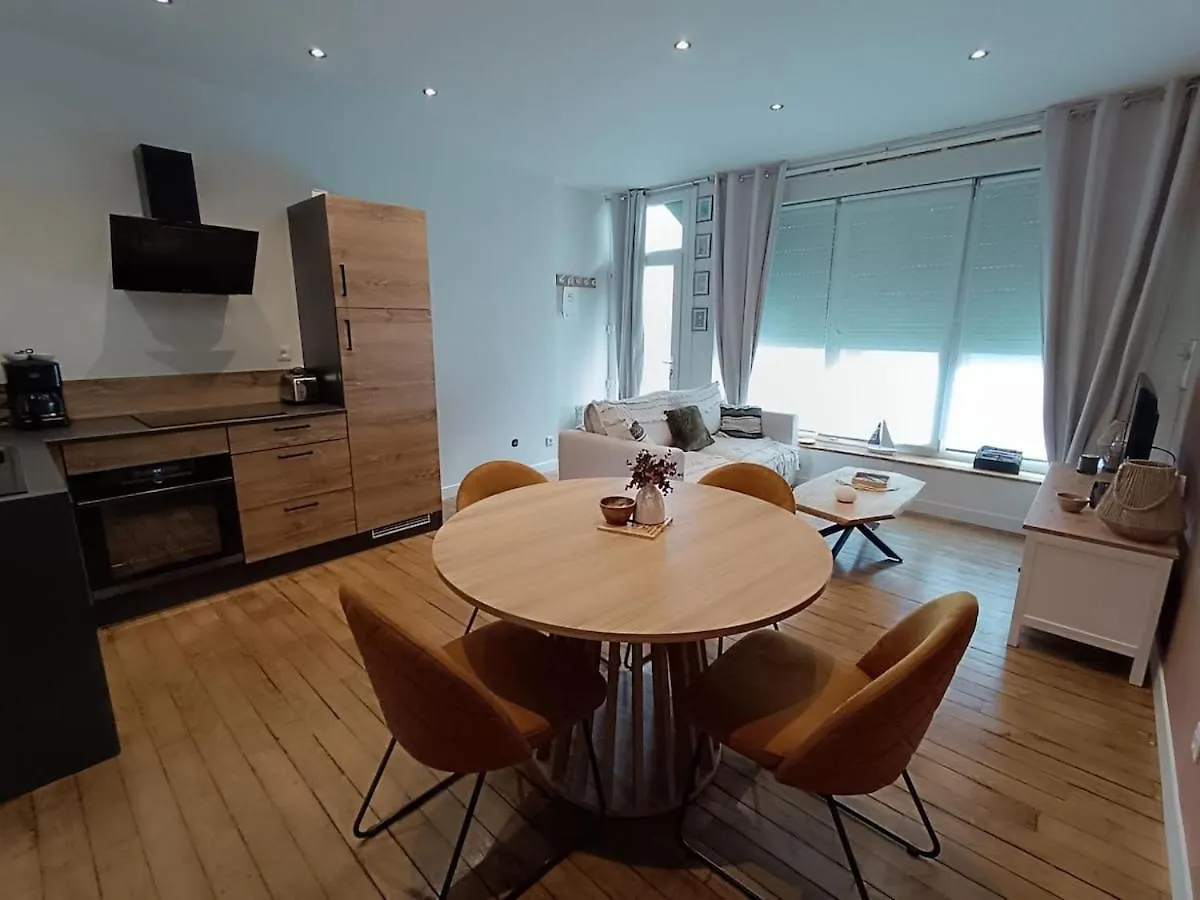 Appartement Perros-Guirec En Plus Apartment